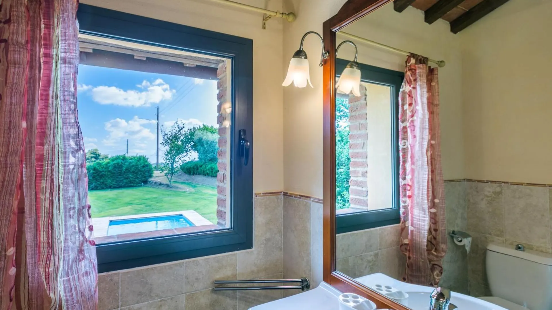 Holiday Home La Cupola- Girasole By Interhome بيسيا